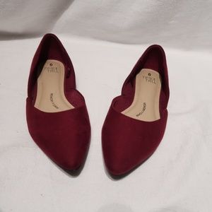 Burgundy Pointed Toe Flats (sold)